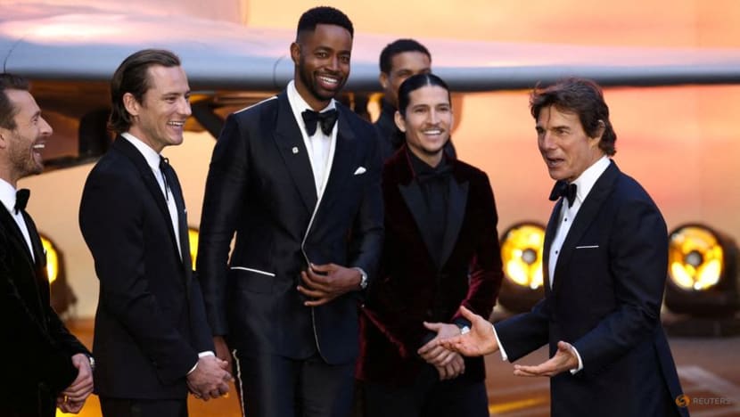 'Top Gun' heirs sue Paramount over 'Top Gun: Maverick' 'Top Gun' heirs sue Paramount over 'Top Gun: Maverick'