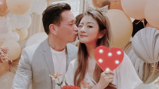 删光和老公的合照　安以轩或引退？
