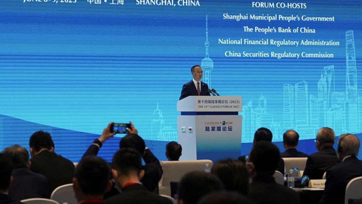 Regulator Tiongkok berusaha meyakinkan pemodal asing yang skeptis