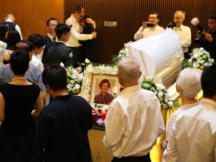 Family and friends pay their last respects to Mrs Wee Kim Wee during her funeral at Mandai Crematorium on July 11, 2018.