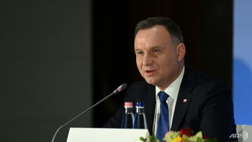 Poland's president tests positive for COVID-19 for 2nd time