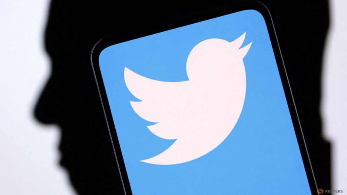 Eksklusif-Twitter menghapus fitur pencegahan bunuh diri, katanya sedang dirombak