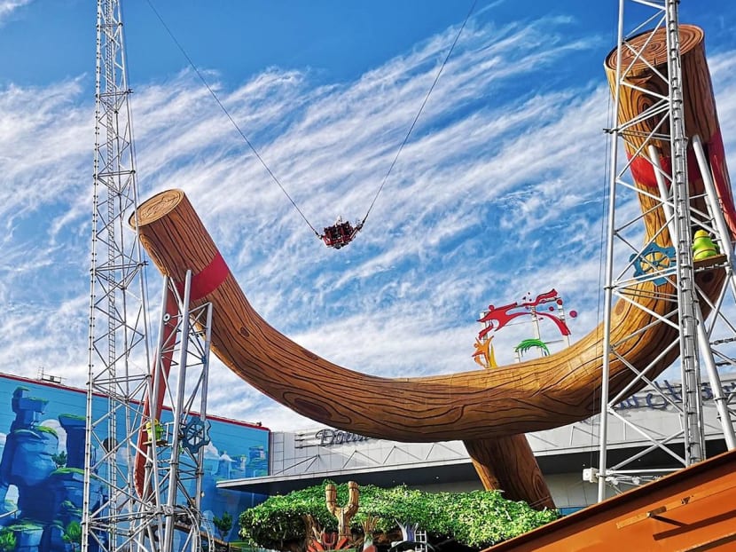 Giant slingshot ride new arrivals