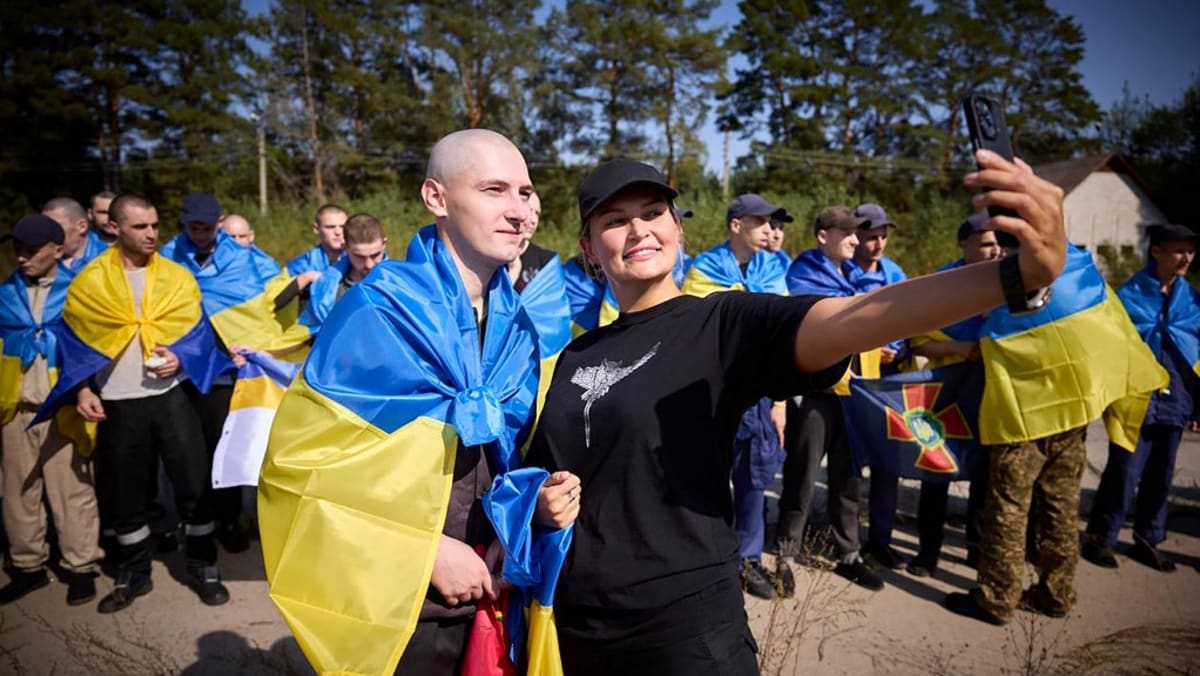 Russia, Ukraine swap 206 POWs in UAE-brokered deal