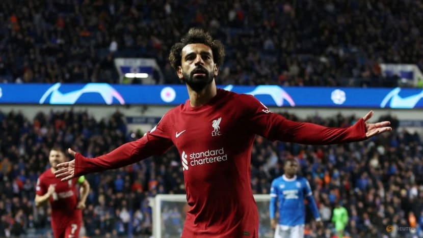 Soccer-Salah finds goalscoring touch to lift Liverpool Soccer-Salah finds goalscoring touch to lift Liverpool