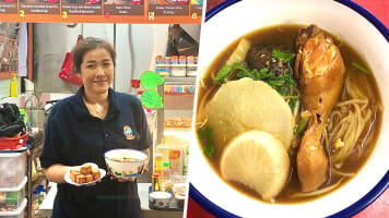Generous Thai Hawker Has Free-Of-Charge Veggie Station At Chicken Noodle Soup Stall  