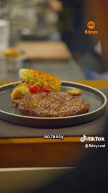Raihan takes us to halal steakhouse Asap & Co, where customers can watch their steak being cooked live from a meat “mortuary”! 🤯 Link in bio to read more

📍ASAP & CO.
70 Telok Ayer St #01-01
Singapore 048458

https://tinyurl.com/yuvaw22f