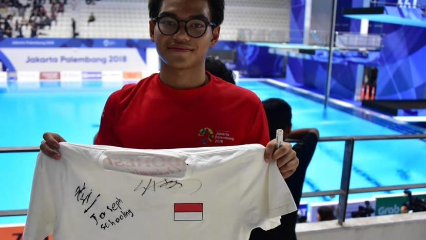 Schooling mania strikes Jakarta as Indonesians cheer Singapore's golden boy Schooling mania strikes Jakarta as Indonesians cheer Singapore's golden boy