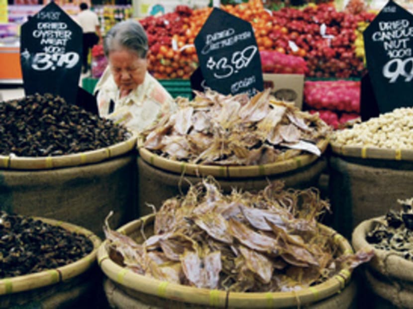 The MAS and MTI said domestic food inflation could remain elevated in the long term, because of higher prices of regional food supplies. TODAY FILE PHOTO