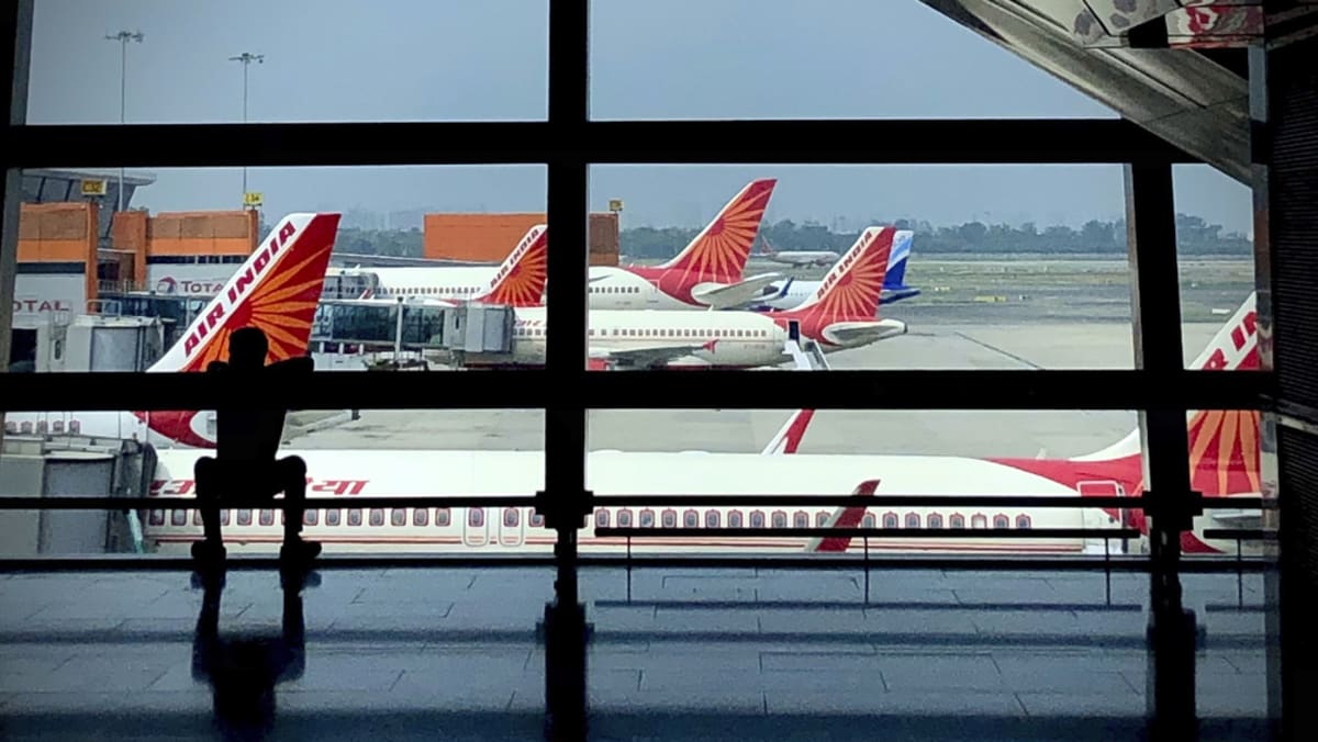 Pemilik Air India mengungkapkan ‘kecemasannya’ atas insiden buang air kecil di penerbangan