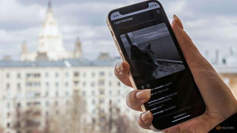 Melancholy version of Instagram appears in Russia after ban Melancholy version of Instagram appears in Russia after ban