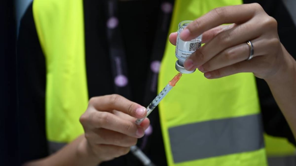 Dugaan bahwa remaja meninggal karena vaksinasi COVID-19 ‘serius’, tes pasca otopsi sedang berlangsung: Depkes