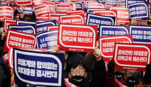 South Korea set to adjust medical reforms in bid to end walkout: Reports