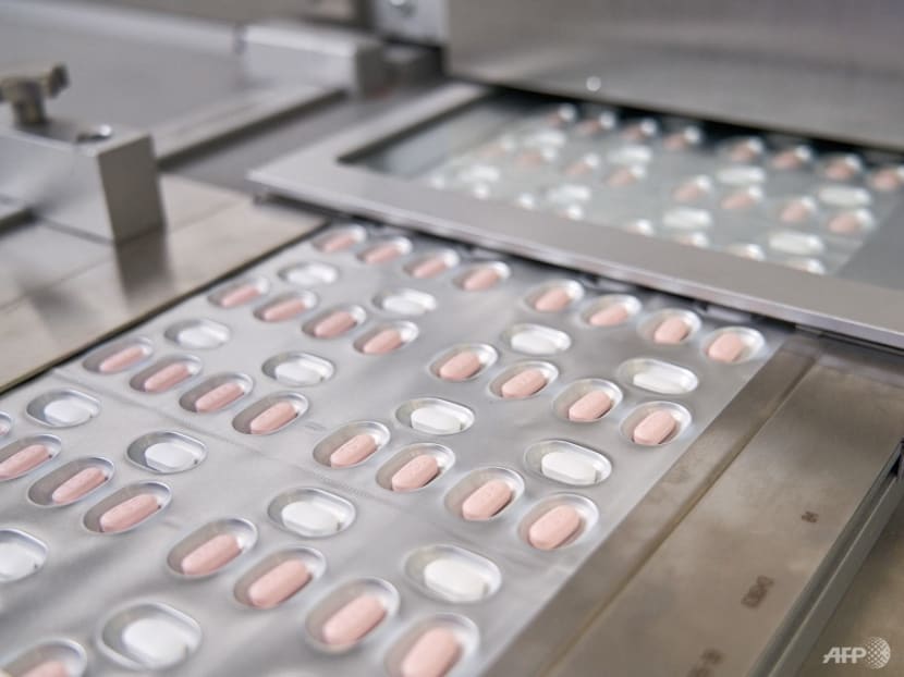 Singapore approves Pfizer’s Paxlovid pill for COVID-19 treatment in adult patients Singapore approves Pfizer’s Paxlovid pill for COVID-19 treatment in adult patients