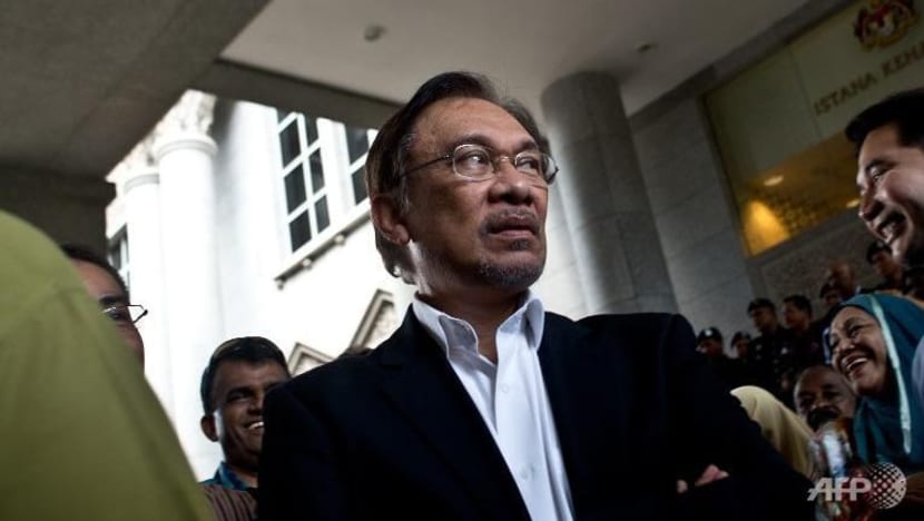 Anwar Ibrahim terlibat dalam kemalangan ketika balik ke penjara