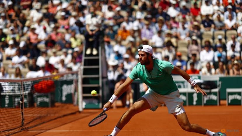 Sabalenka powers into French Open fourth round, Khachanov survives