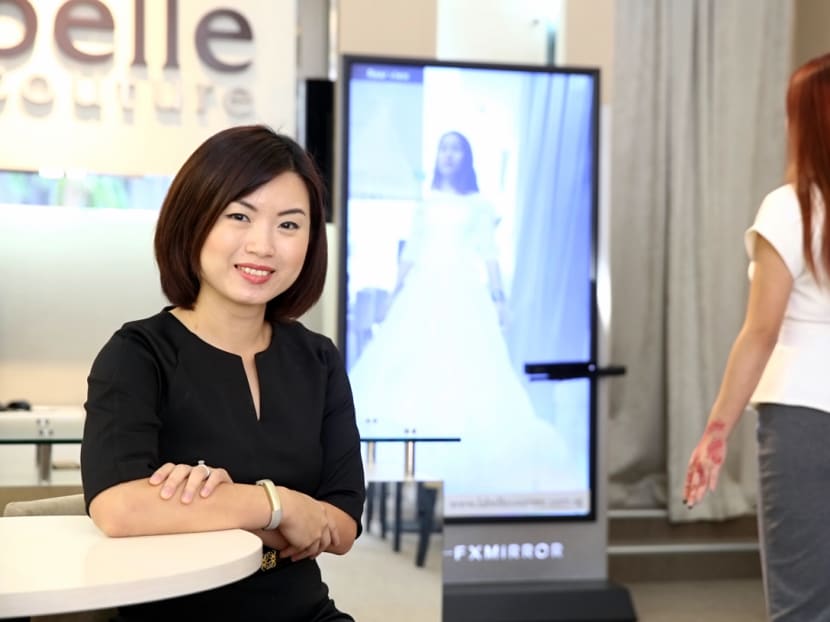Virtual ‘fitting room’ gives bridal shop’s business a boost