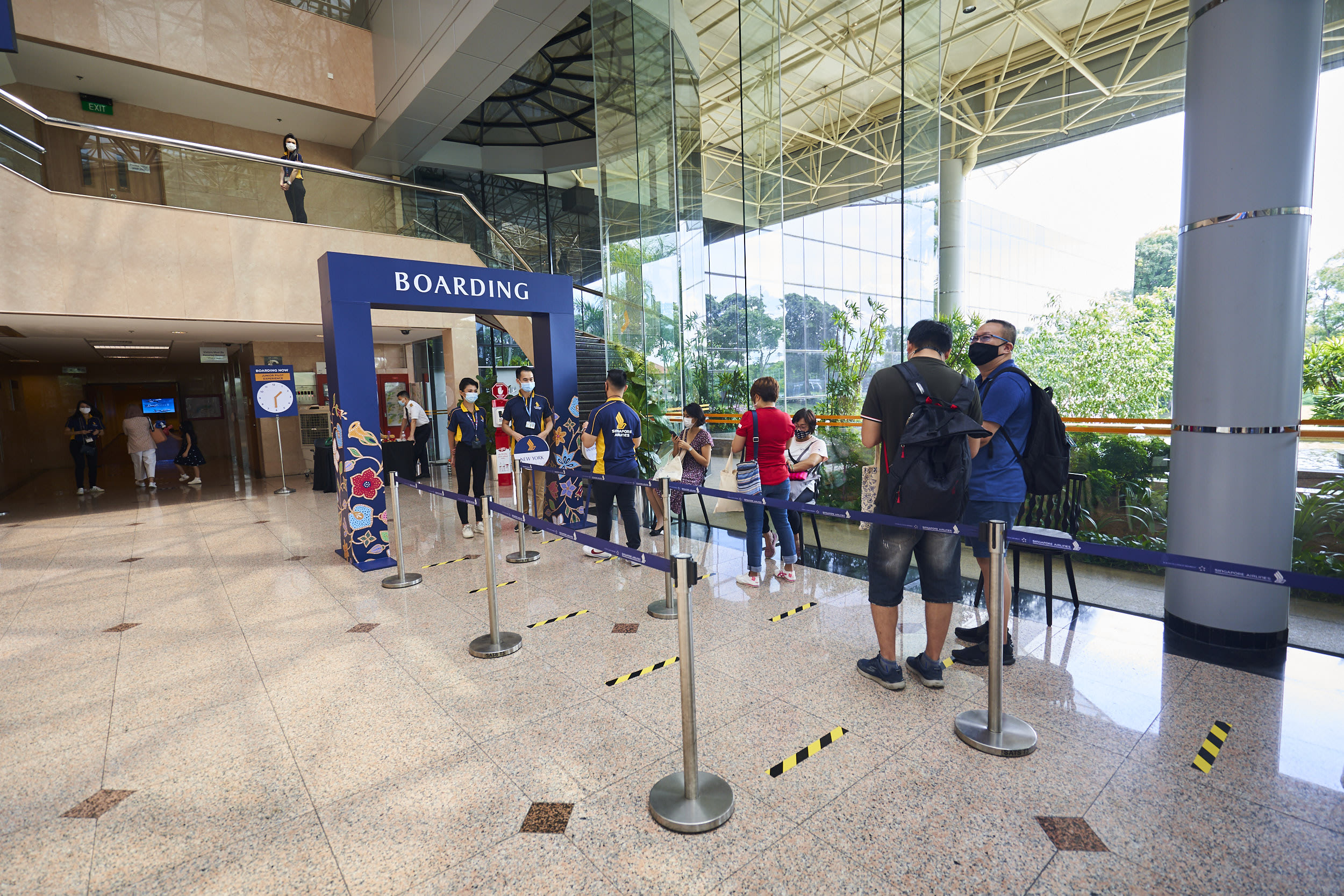 We Went On A Sold-Out Tour Inside Singapore Airlines To See How Pilots & Cabin Crew Train, And Ate An In-Flight Meal - 8days We Went On A Sold-Out Tour Inside Singapore Airlines To See How Pilots & Cabin Crew Train, And Ate An In-Flight Meal - 8days