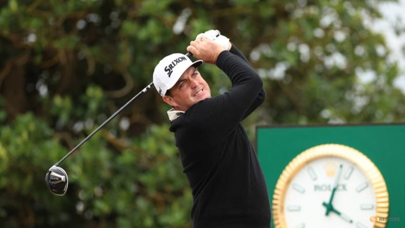 Golf-Bradley staves off Fowler, Putnam to win Zozo Championship Golf-Bradley staves off Fowler, Putnam to win Zozo Championship