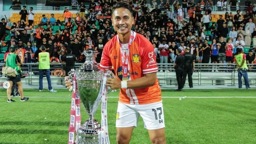 Former Singapore football captain Shahril Ishak announces retirement at 39