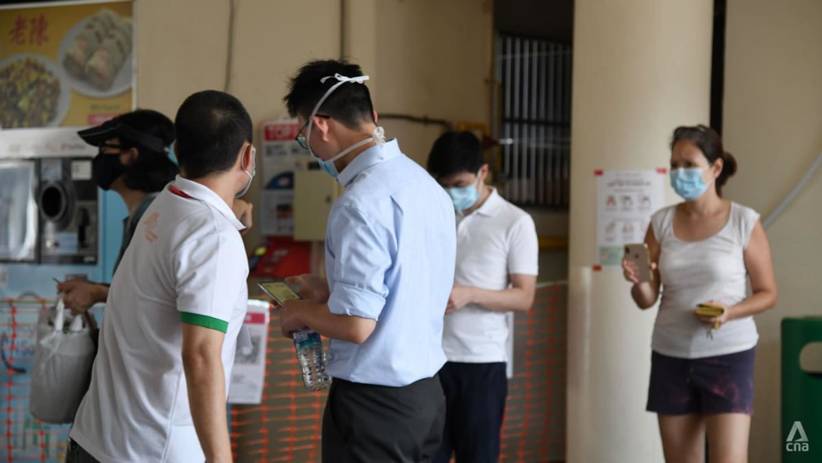 First batch of 11 hawker centres to allow groups of 5 vaccinated diners