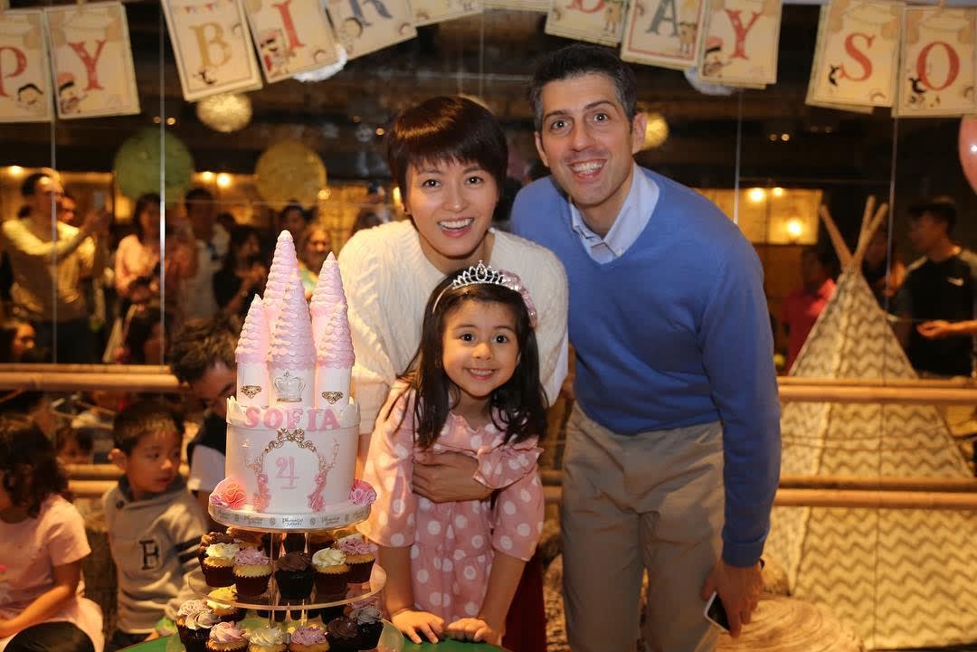 Gigi Leung Told Her Husband She Was A Famous Supermodel When They First Met Gigi Leung Told Her Husband She Was A Famous Supermodel When They First Met