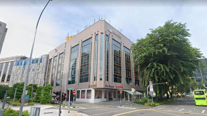 Hooi Kee Eating House's operations suspended after 2 diners hospitalised with typhoid fever Hooi Kee Eating House's operations suspended after 2 diners hospitalised with typhoid fever