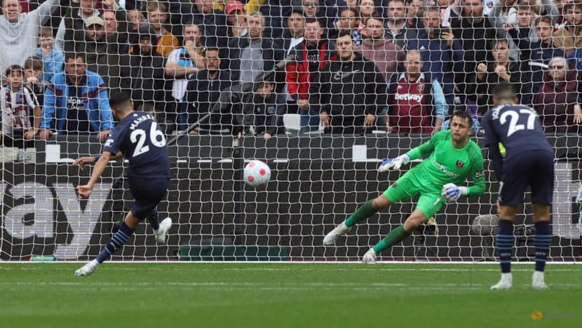 Man City fight back to draw at West Ham Man City fight back to draw at West Ham