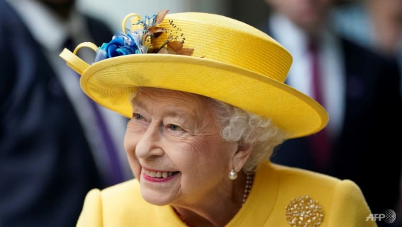 UK forgets crisis to party for Queen Elizabeth's Platinum Jubilee UK forgets crisis to party for Queen Elizabeth's Platinum Jubilee
