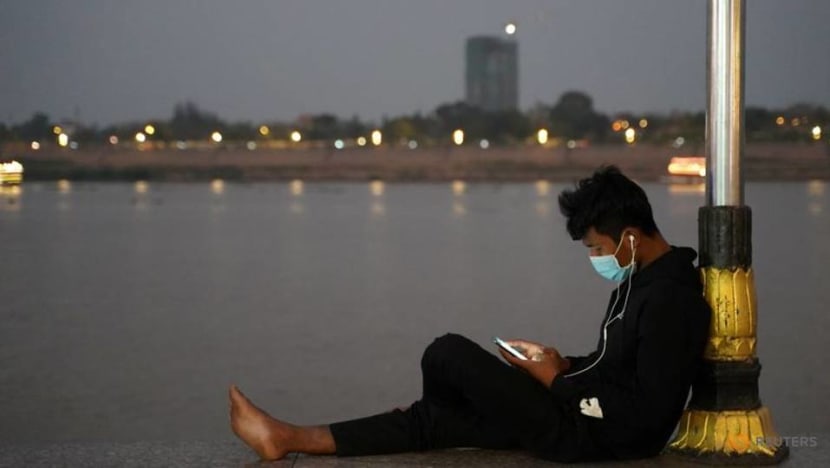 Cambodia denies new law sets up China-style internet controls Cambodia denies new law sets up China-style internet controls
