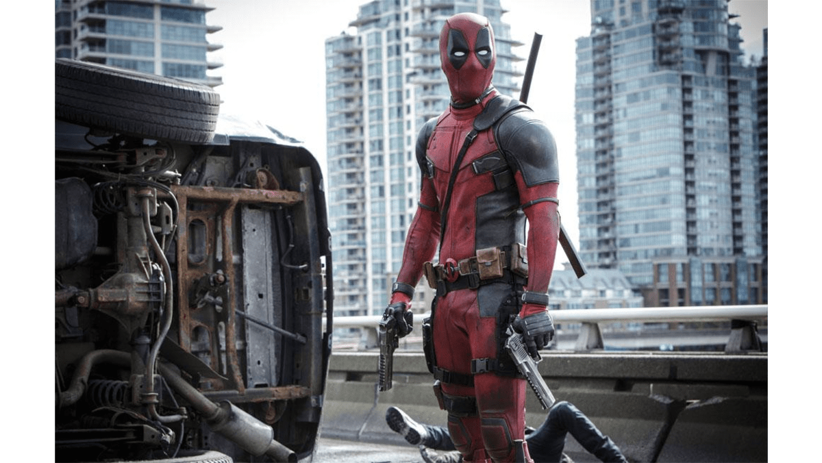 Ryan Reynolds Deadpool Suit Secret 8days 