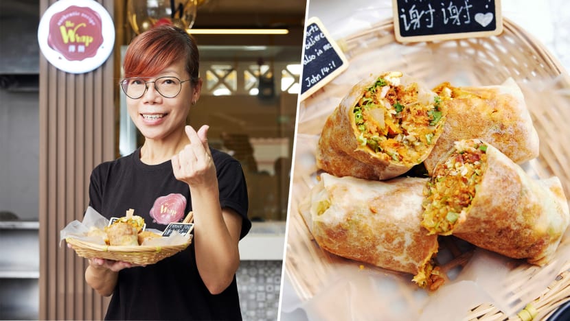 Hairdresser Turned Hawker Sells Yummy Burrito-Style Popiah At Telok Ayer Kopitiam
