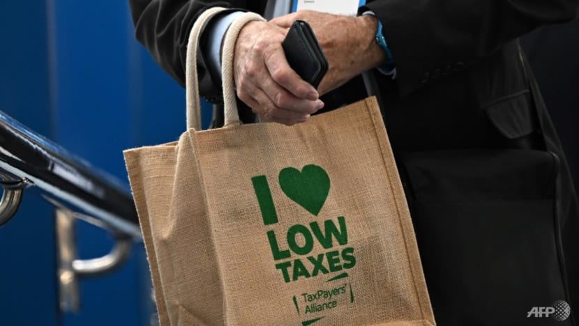 UK economy not out of woods despite tax U-turn, say analysts UK economy not out of woods despite tax U-turn, say analysts