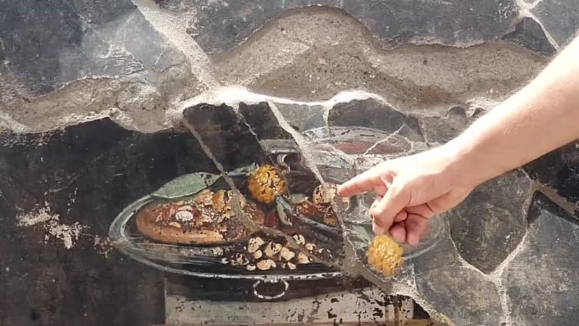 Pizza painting found in ancient Roman ruins of Pompeii CNA