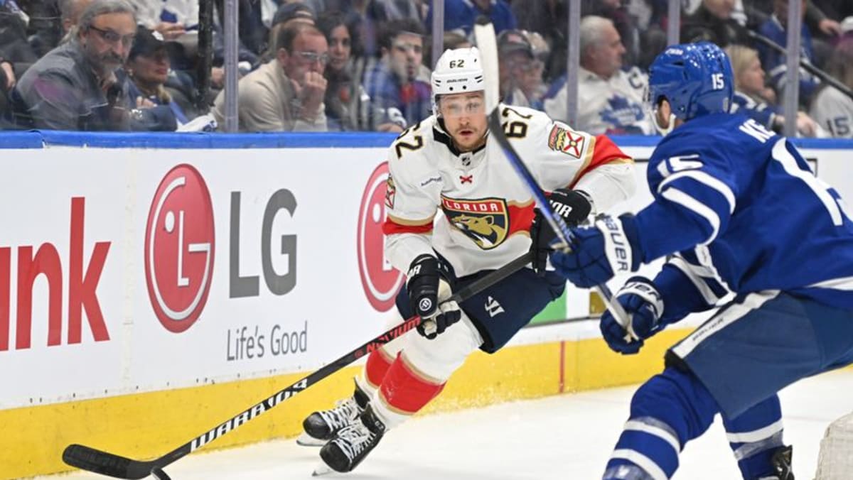 NHL Panthers mengejutkan Maple Leafs untuk mendapatkan darah pertama di seri playoff