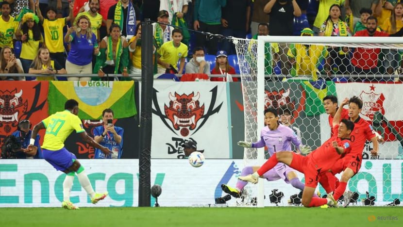 Imperious Brazil smash Koreans 4-1 to reach World Cup quarters