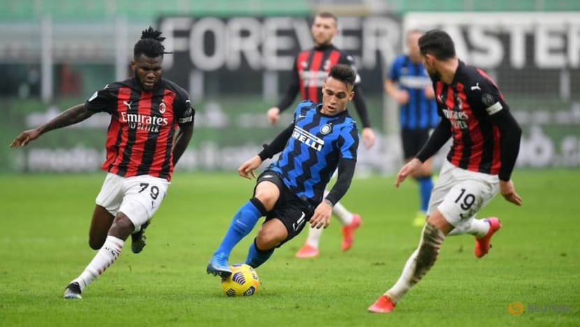 Martinez and Lukaku send Inter four clear after derby win Martinez and Lukaku send Inter four clear after derby win