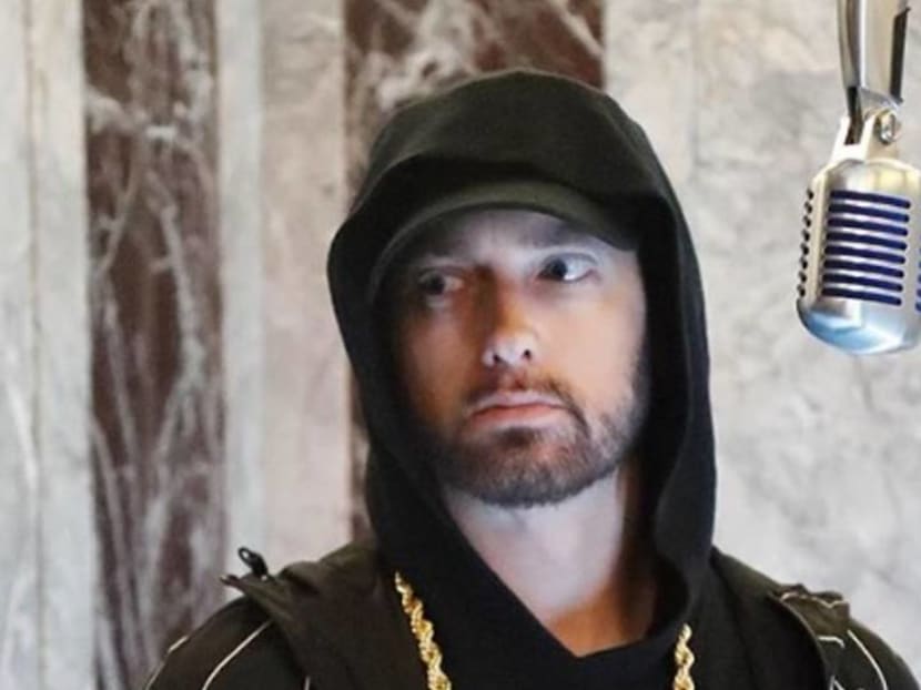 Rapper Eminem questioned by US Secret Service over threatening Trump lyrics Rapper Eminem questioned by US Secret Service over threatening Trump lyrics
