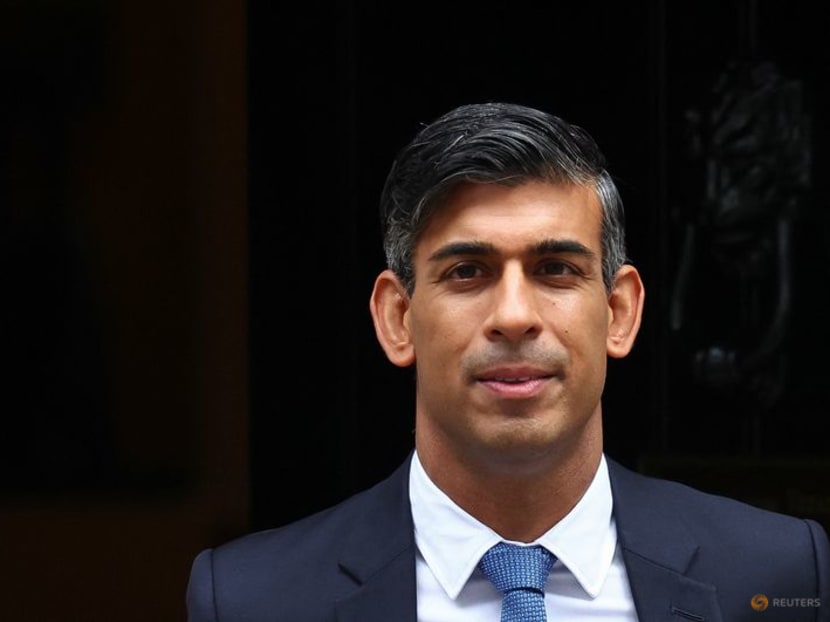 FILE PHOTO: British Prime Minister Rishi Sunak walks on Downing Street, in London, Britain, September 13, 2023. REUTERS/Toby Melville/File Photo FILE PHOTO: British Prime Minister Rishi Sunak walks on Downing Street, in London, Britain, September 13, 2023. REUTERS/Toby Melville/File Photo