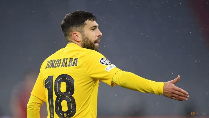 Barcelona's Alba tests positive for COVID-19 Barcelona's Alba tests positive for COVID-19