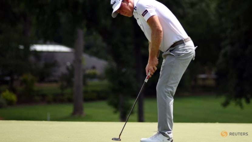 Hoge remains tied for lead in North Carolina Hoge remains tied for lead in North Carolina