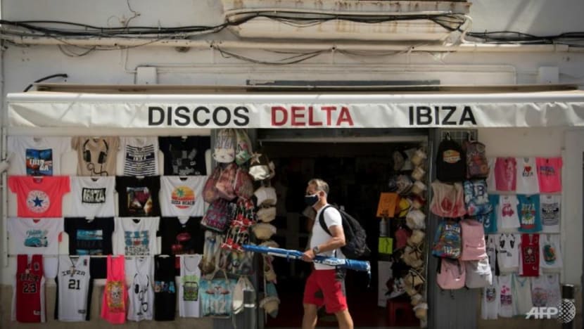 Commentary: Tourism’s collapse could worsen the economic crisis we face Commentary: Tourism’s collapse could worsen the economic crisis we face