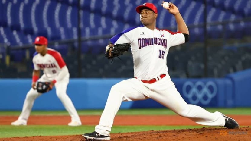 Olympics-Baseball-Dominican Republic rallies past Israel to advance to medal game Olympics-Baseball-Dominican Republic rallies past Israel to advance to medal game