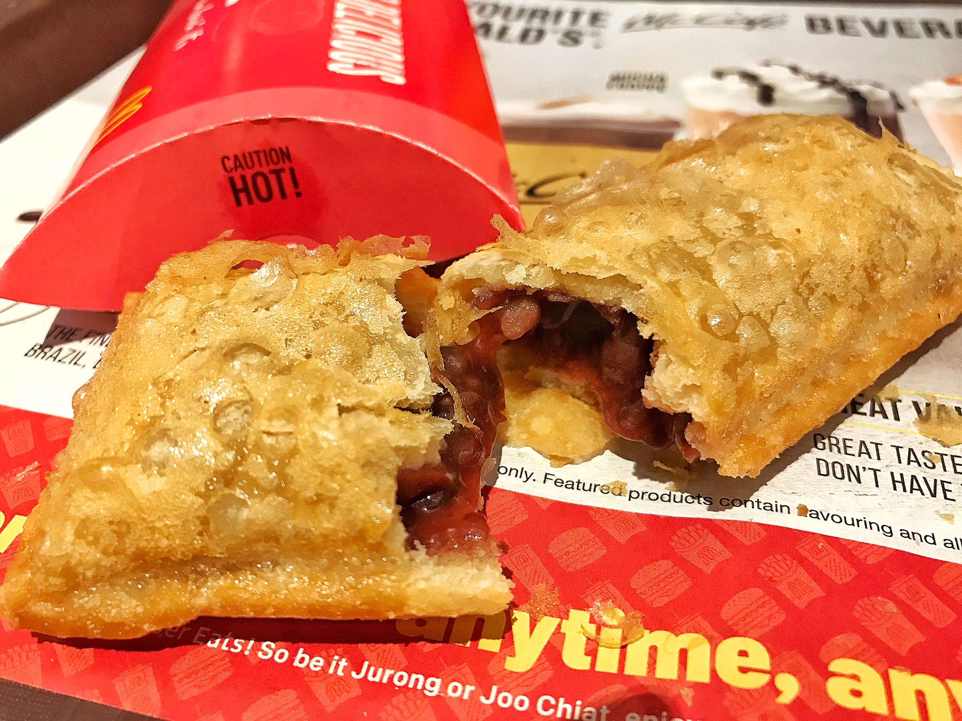 Is McDonald’s Limited-Edition Red Bean Pie A Good Replacement For Its Sold-Out Chocolate One? Is McDonald’s Limited-Edition Red Bean Pie A Good Replacement For Its Sold-Out Chocolate One?