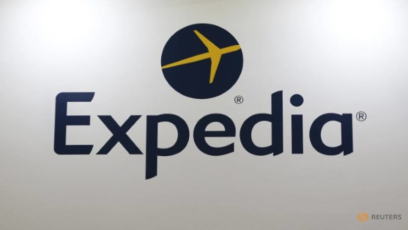 Travel giant Expedia to cut 3,000 jobs worldwide Travel giant Expedia to cut 3,000 jobs worldwide