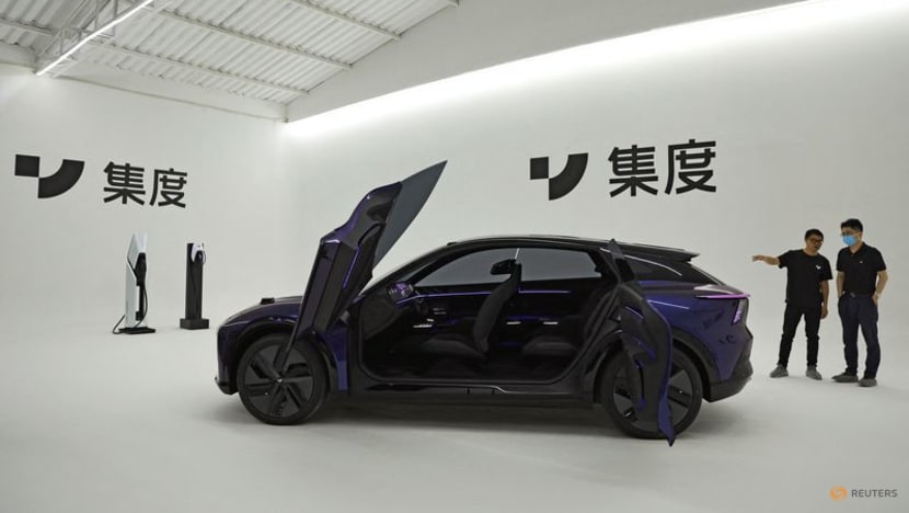 Baidu's electric vehicle firm Jidu unveils first 'robot' car Baidu's electric vehicle firm Jidu unveils first 'robot' car