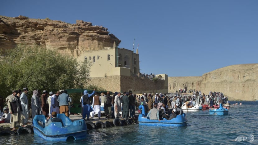 Taliban ban women from visiting Afghan national park - CNA