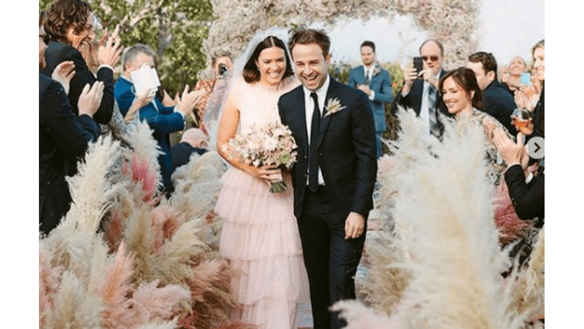 Mandy moore ryan adams wedding dress shop