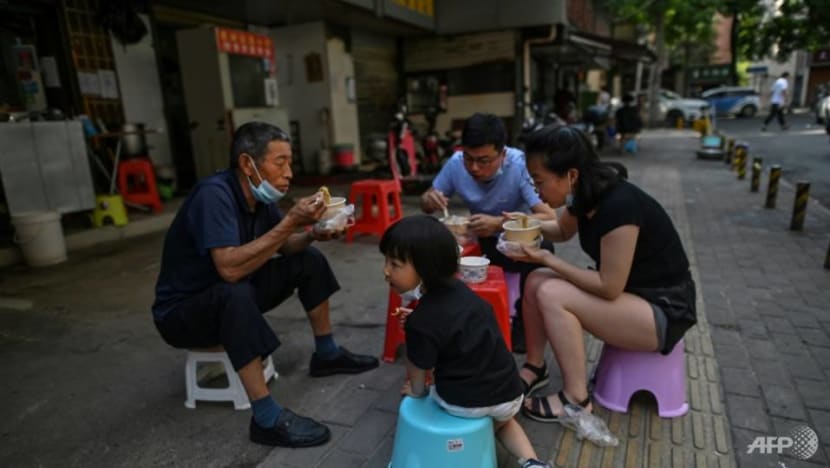 Three-child policy: China lifts cap on births in major policy shift Three-child policy: China lifts cap on births in major policy shift