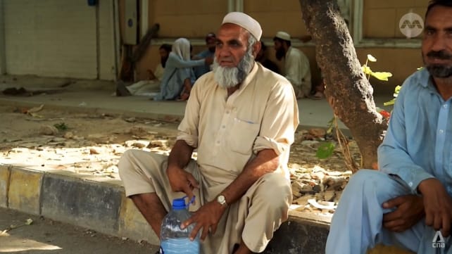 As temperatures soar up to 52°C, Pakistan struggles to protect its people from the heat